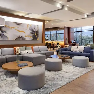 Hotel Tryp By Wyndham Embajada ****